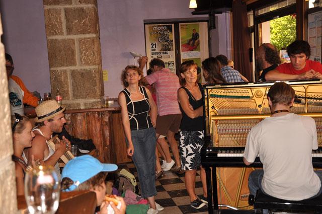min 2011 08 12 laroquebrou 093